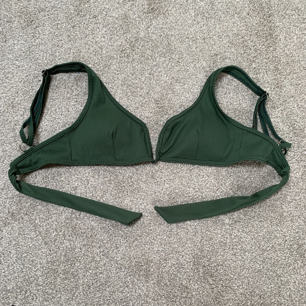 ZAFUL bikini top never worn